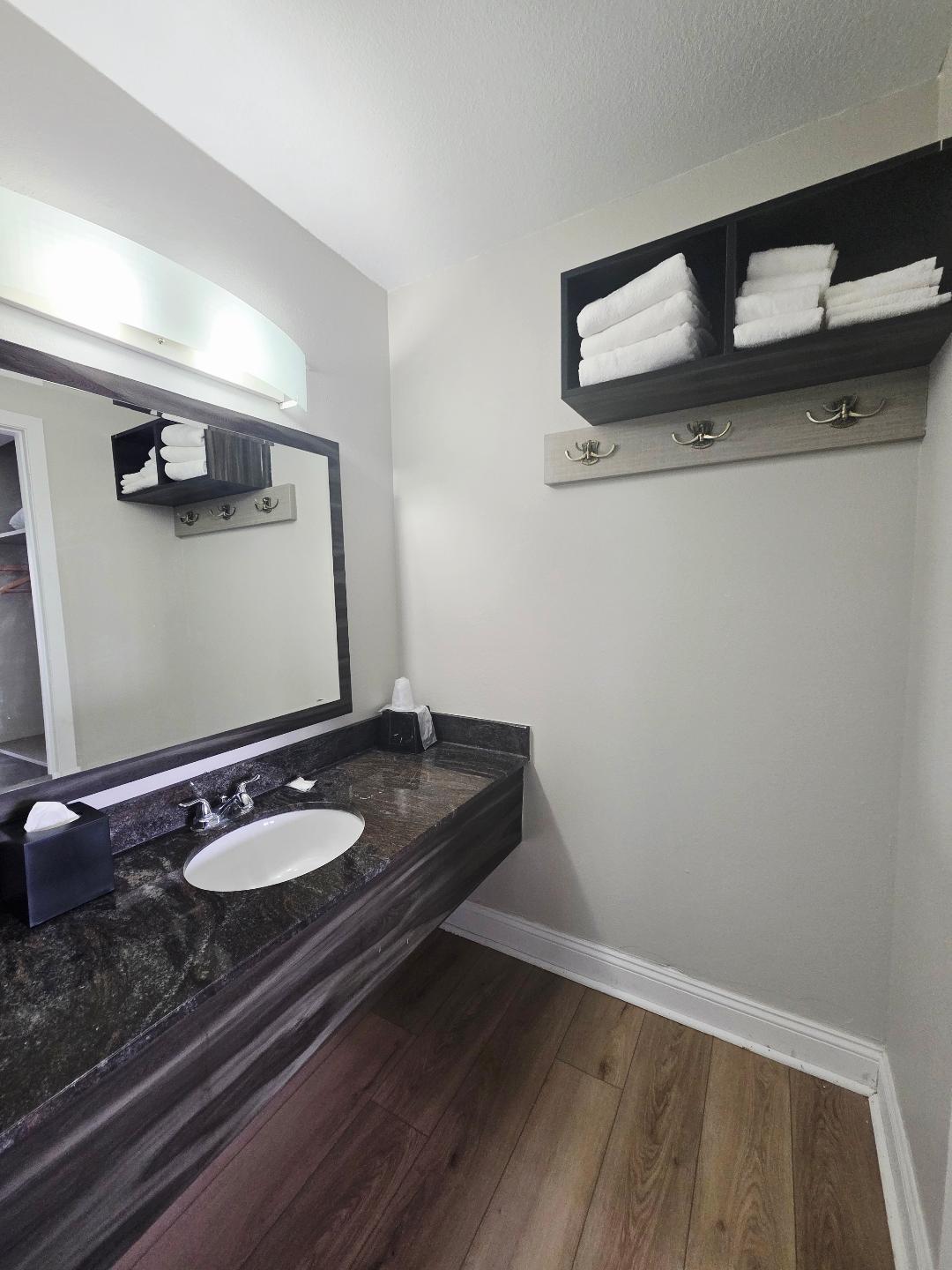 Guest bathroom at Briarstone Inn